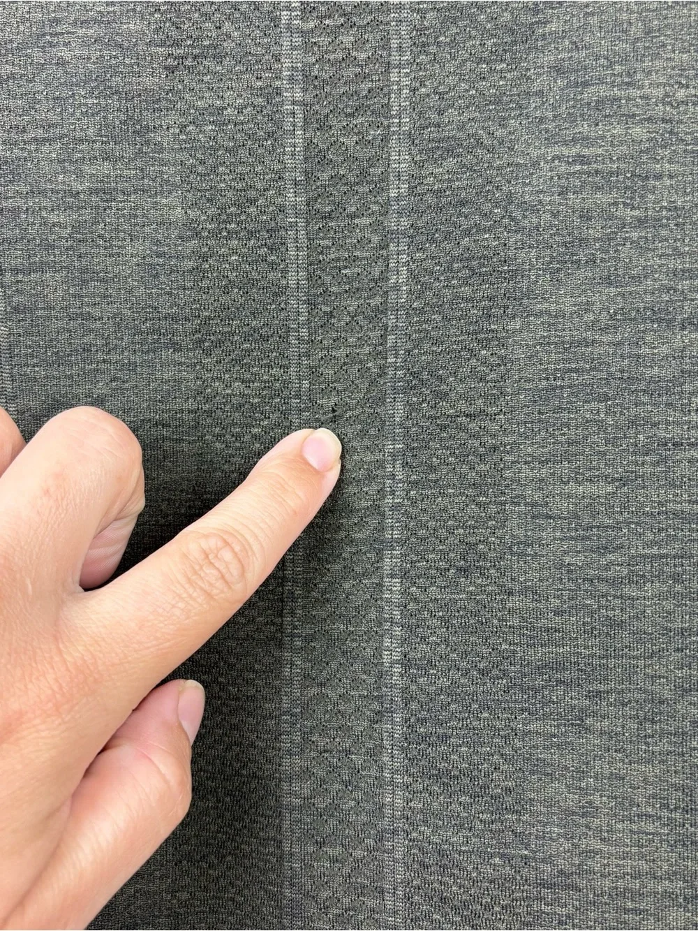 Lululemon Swiftly Tech Long Sleeve Crew Camo Green / Black